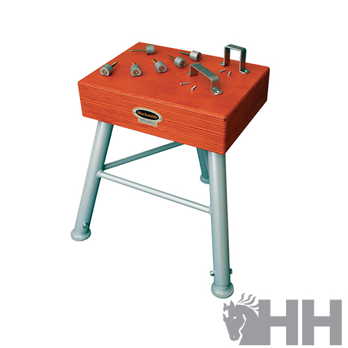 Mesa Yunque Blacksmith Standard